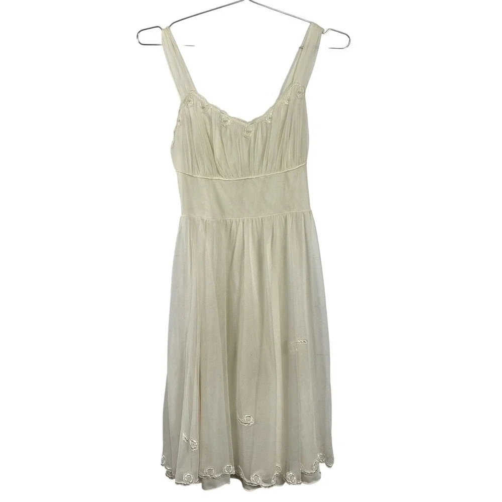Vintage Sheer Peignoir Set Womens Medium Ivory Nightgown‎ Robe Lace Pearl 60s